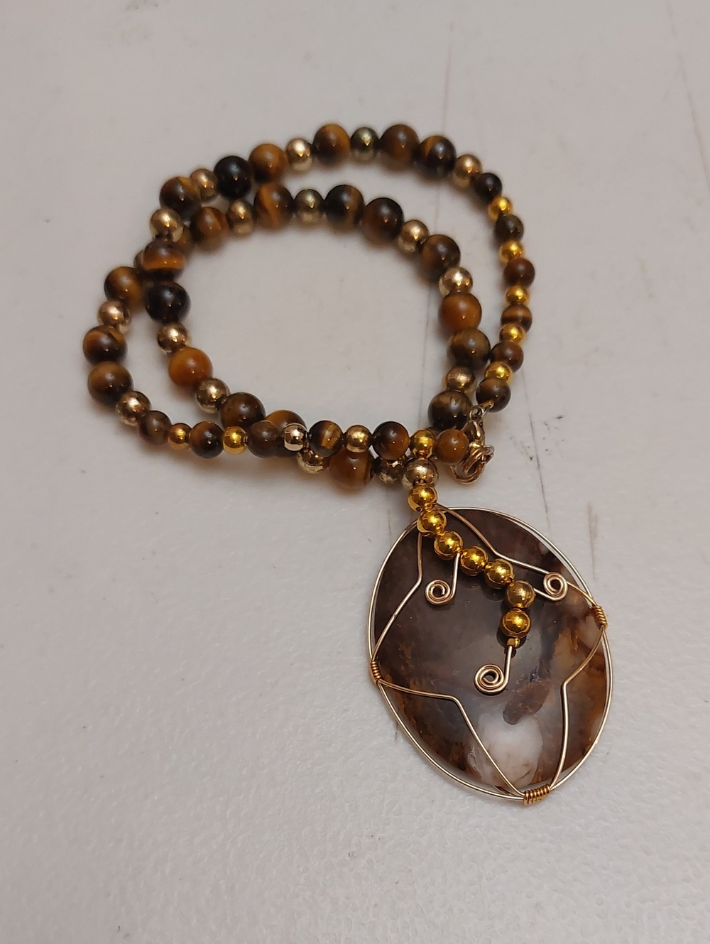 Hand Crafted Wire Wrapped Tiger's Eye Pendant Bead Necklace